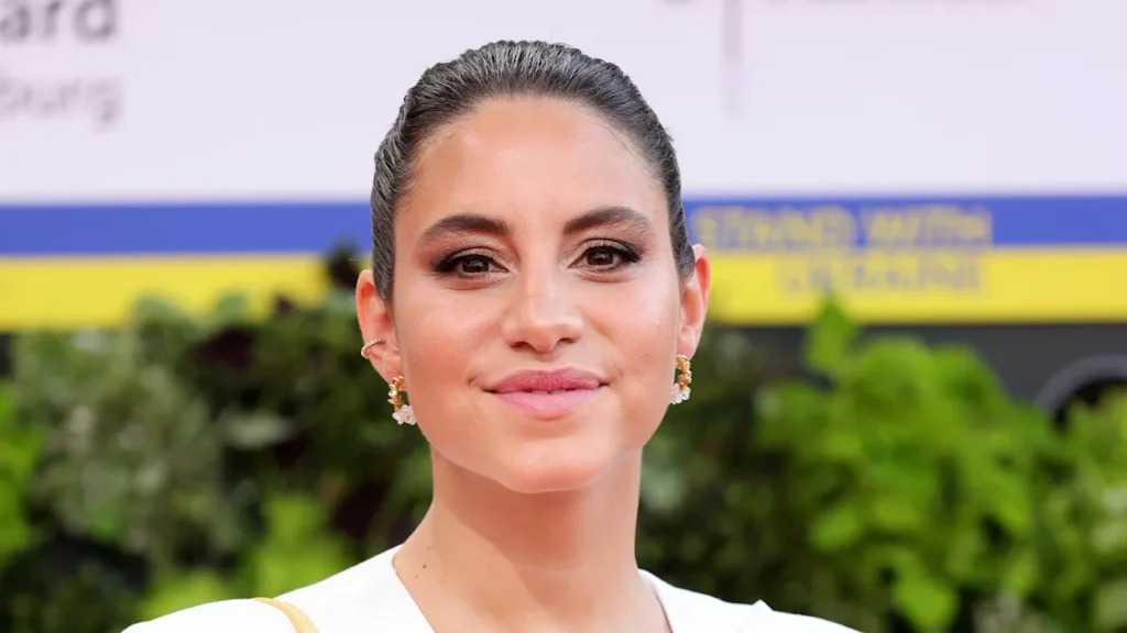 Almila Bagriacik Gewichtszunahme – Fakten, Gerüchte und was wirklich dahinter steckt almila bagriacik gewichtszunahme